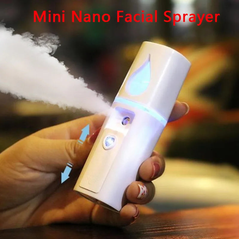 Portable facial steamer with mist sprayer and mirror, rechargeable battery, CE certified.