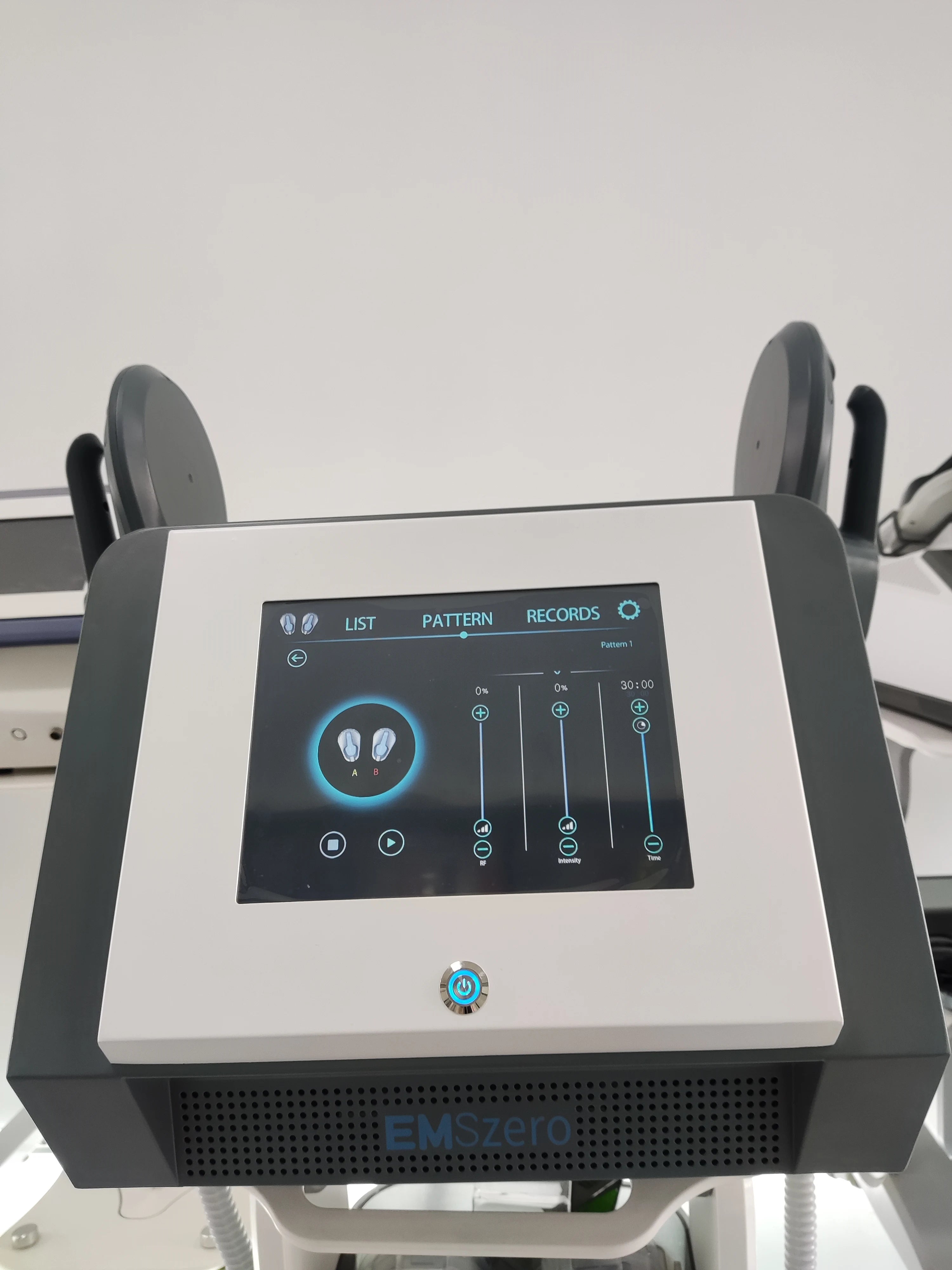 EMS Zero pattern record with 30 levels of intensity control.