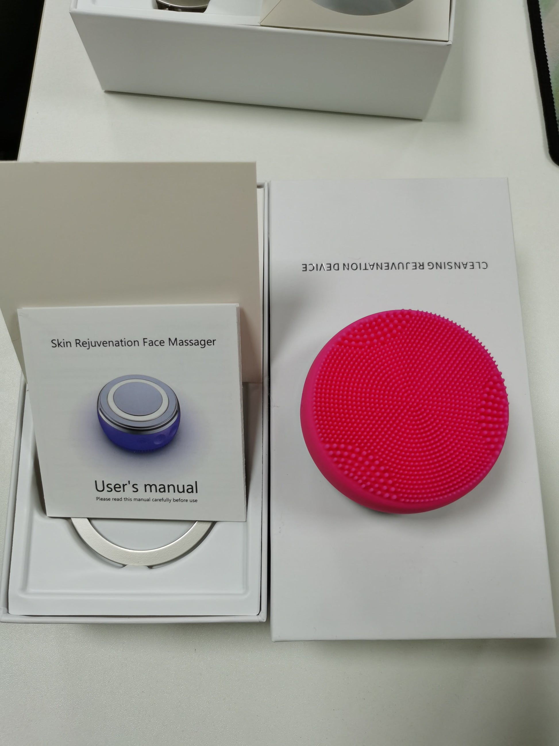 User's manual: Skin Rejuvenation Face Massager 